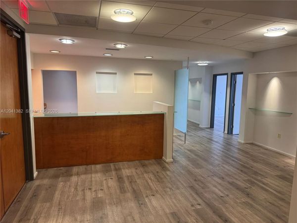 8700 W Flagler St, Unit 200, Miami, FL 33174