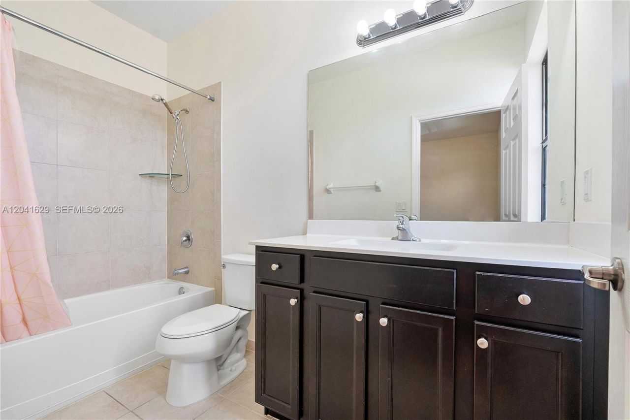 11477 SW 248th Ter , Homestead, FL 33032 Photo