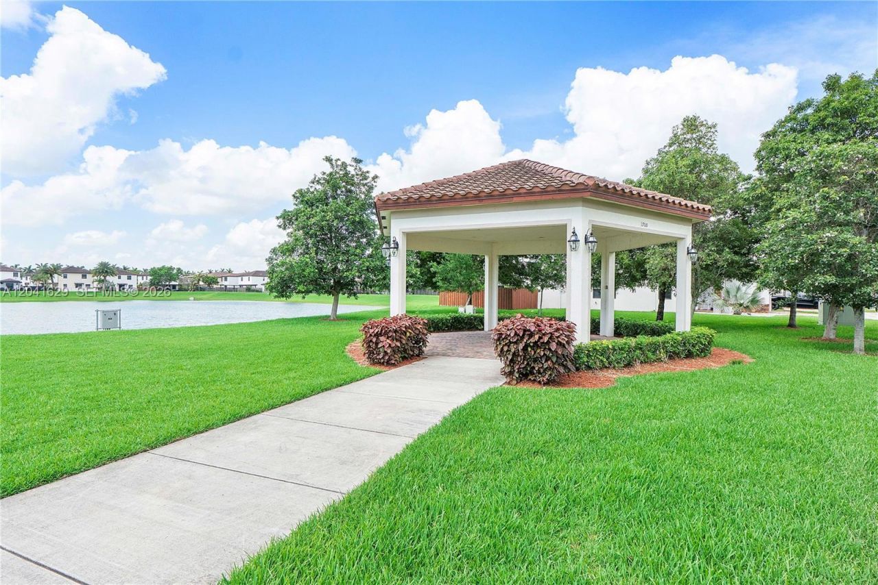11477 SW 248th Ter , Homestead, FL 33032 Photo