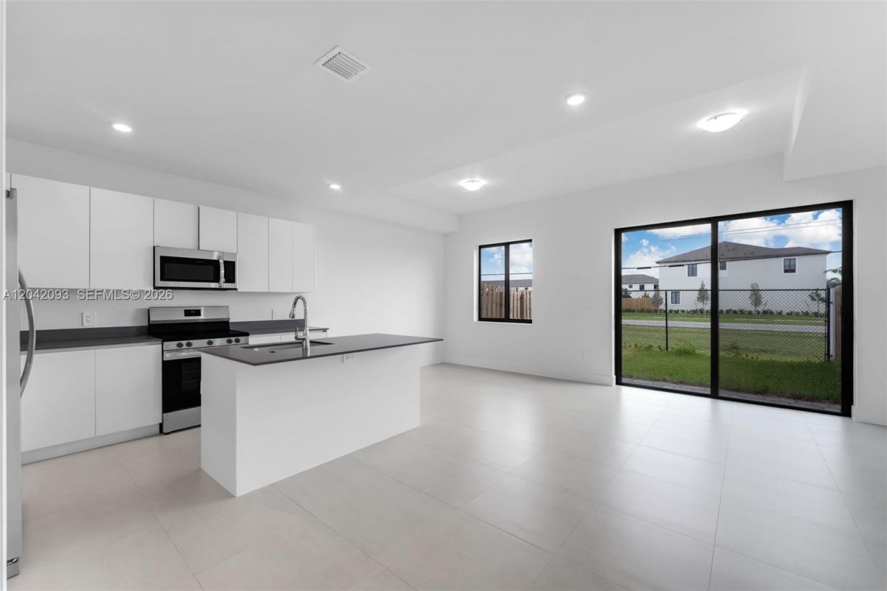19107 SW 344th Ter, Homestead, FL 33034 Photo