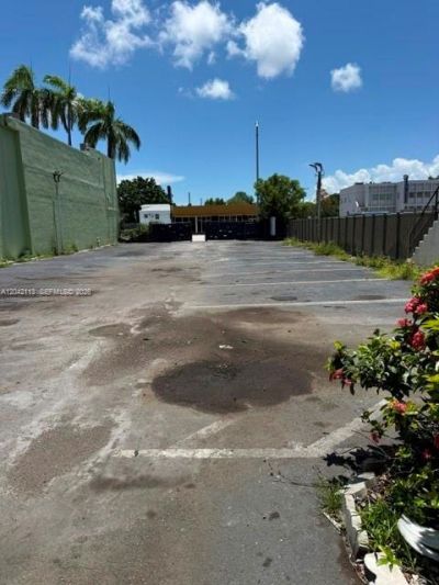 Please Call For Address, Miami, FL 33125 Photo