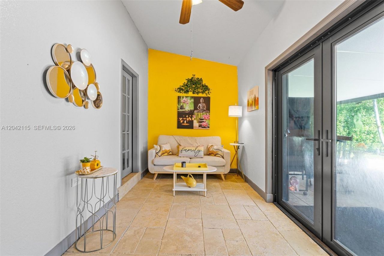 15031 SW 154th Ter , Miami, FL 33187 Photo