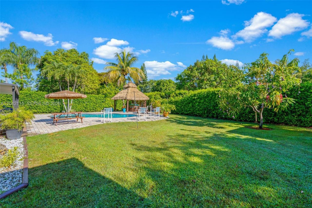 15031 SW 154th Ter , Miami, FL 33187 Photo