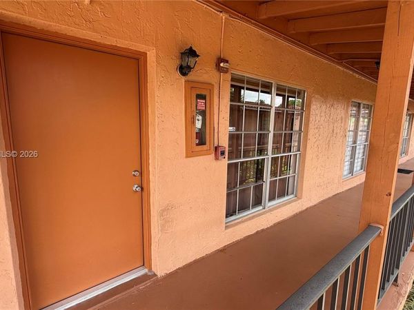 7220 Fairway Dr , Unit G4, Miami Lakes, FL 33014