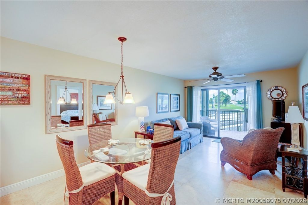 40 NE Plantation Road, Unit 101, Stuart, FL 34996 Photo