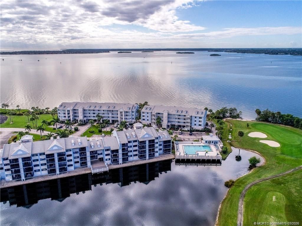 40 NE Plantation Road, Unit 101, Stuart, FL 34996 Photo