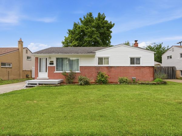 8171 Perrin Avenue, Westland, MI 48185