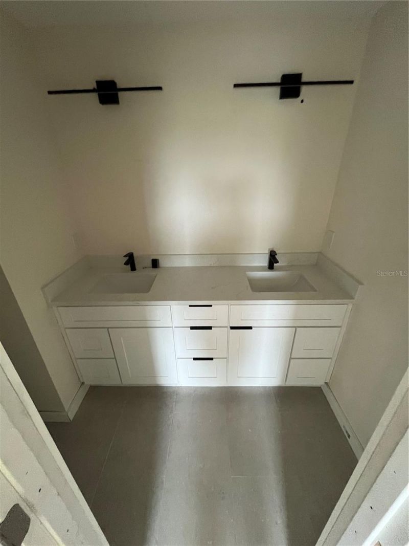 2144 5th Avenue N, Saint Petersburg, FL 33713 Photo