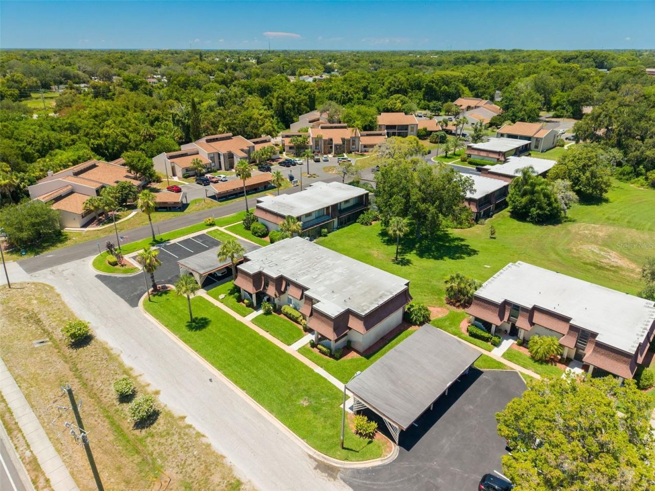 7131 Dell Road , Unit 2, New Port Richey, FL 34653 Photo