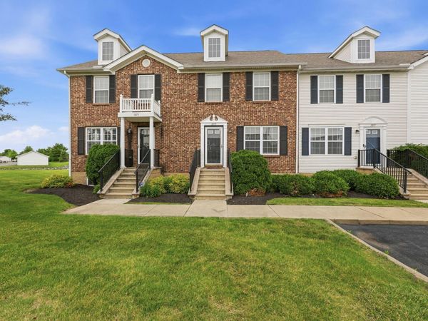 1075 Shady Lake Drive , Columbus, OH 43228