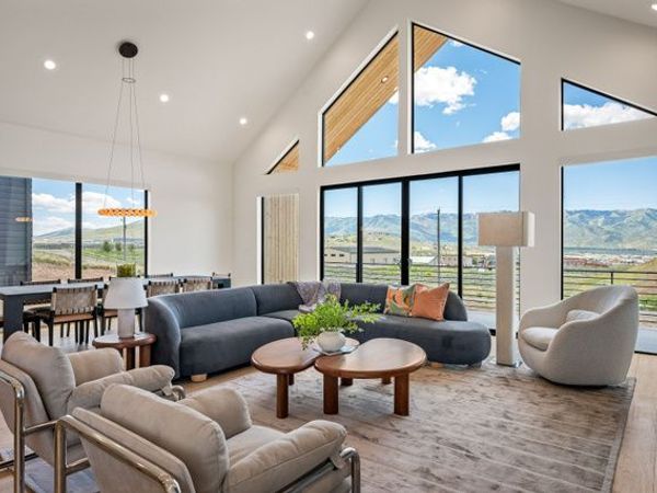 7382 ECHO LN , Park City, UT 84098