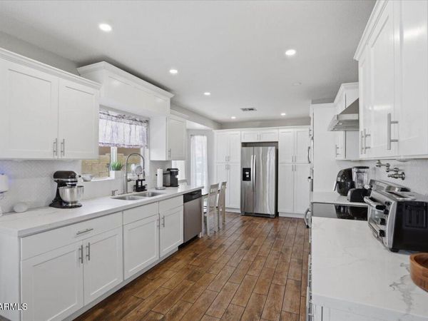 755 E PALOMINO Drive, Gilbert, AZ 85296
