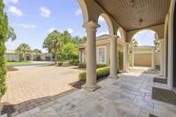 1519 Serena Dr. photo 4