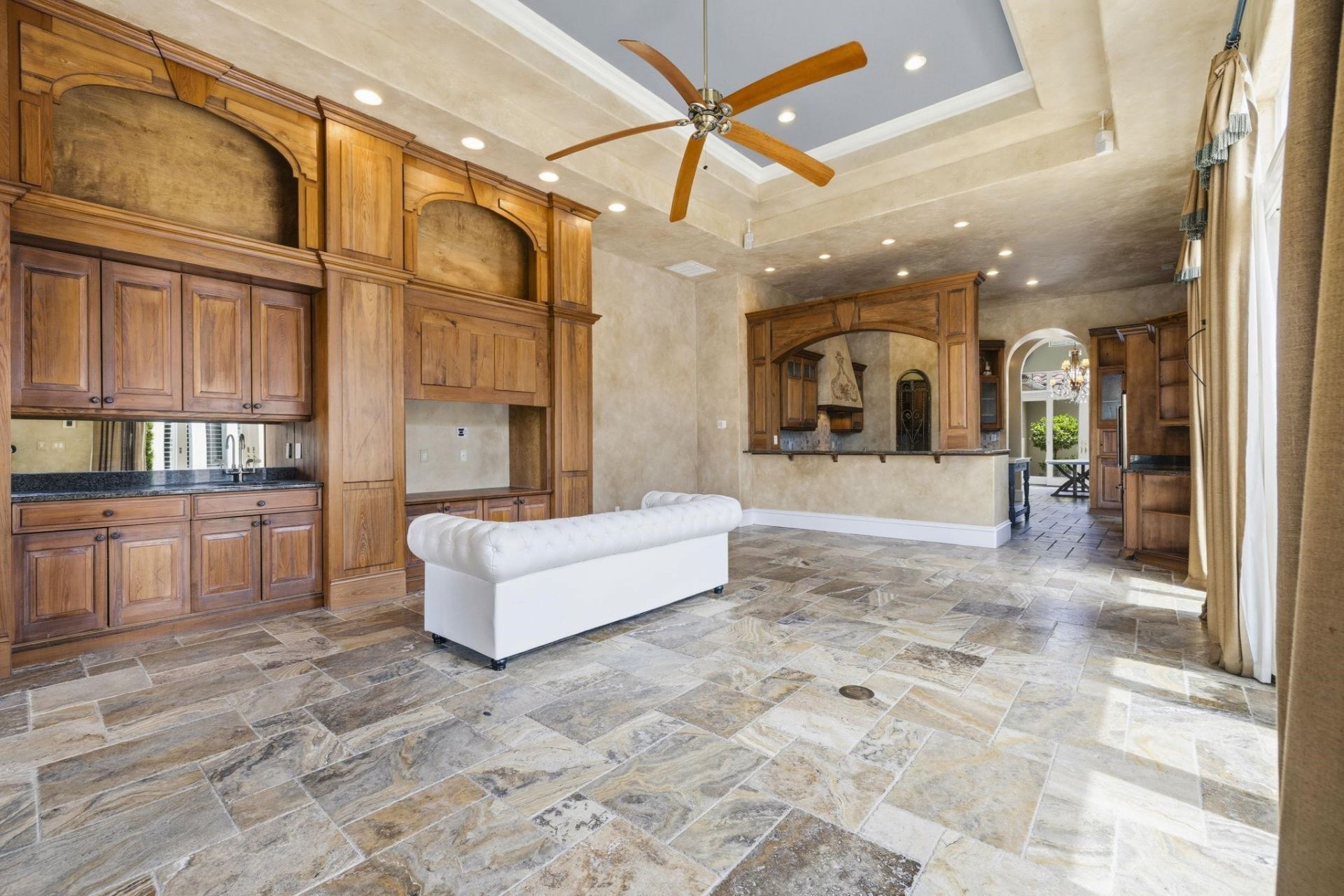 1519 Serena Dr. Photo 8