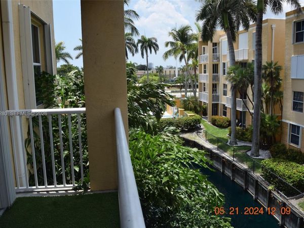 Unit 312, Dania Beach, FL 33004