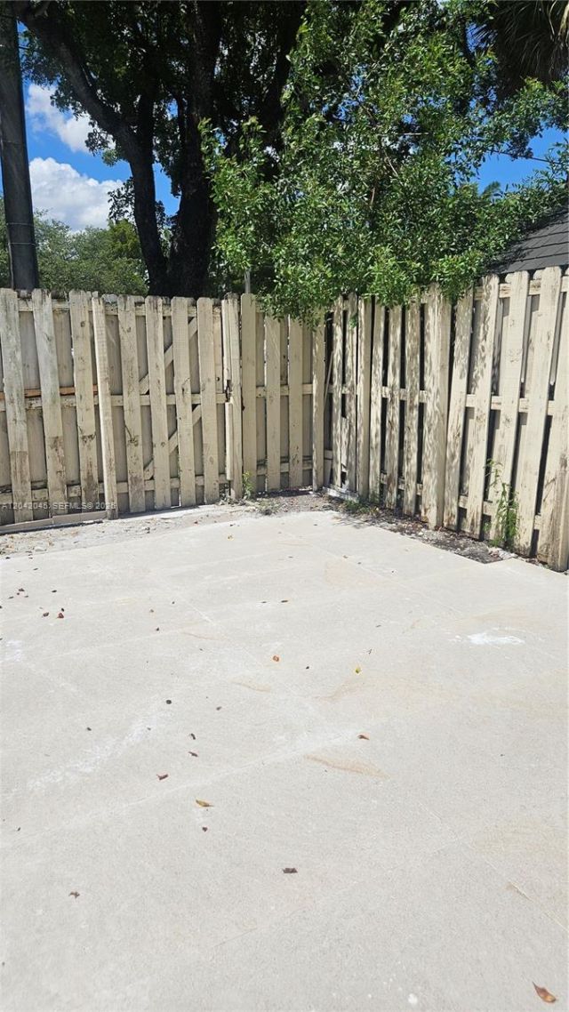 Please Call For Address, Hialeah, FL 33015 Photo