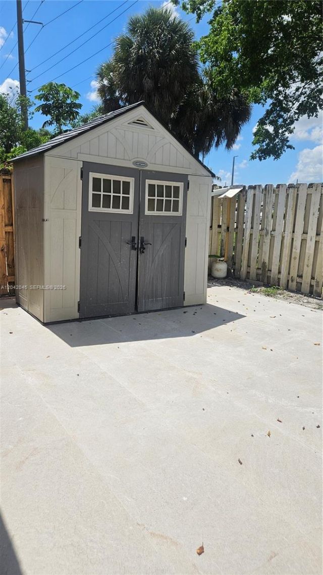 Please Call For Address, Hialeah, FL 33015 Photo