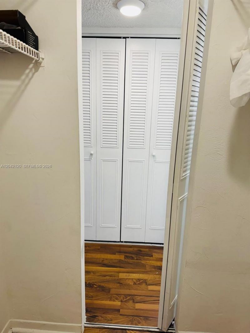 1200 NE Miami Gardens Dr , Unit 218W, Miami, FL 33179 Photo