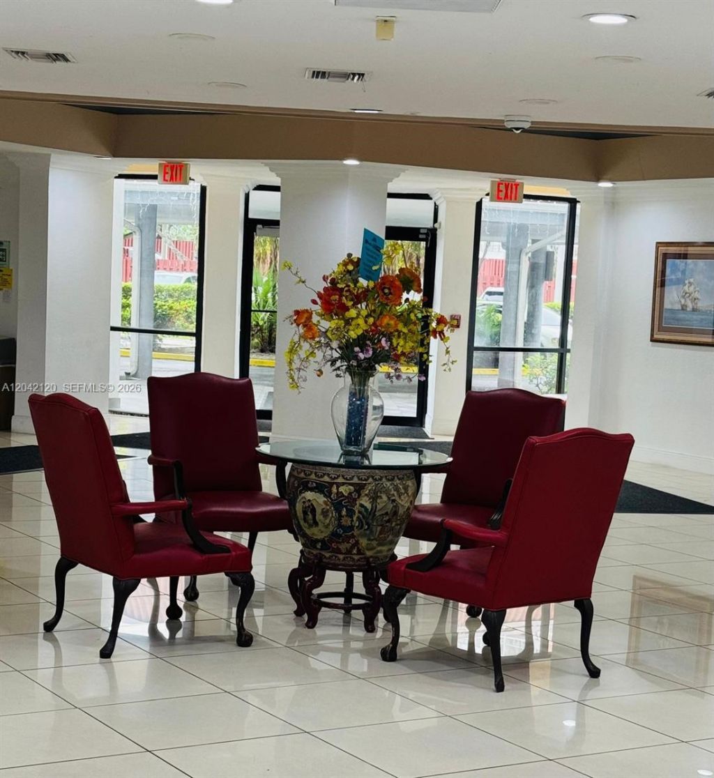 1200 NE Miami Gardens Dr , Unit 218W, Miami, FL 33179 Photo