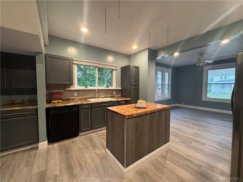 236 Lincoln Place, Urbana, OH 43078 Photo 10