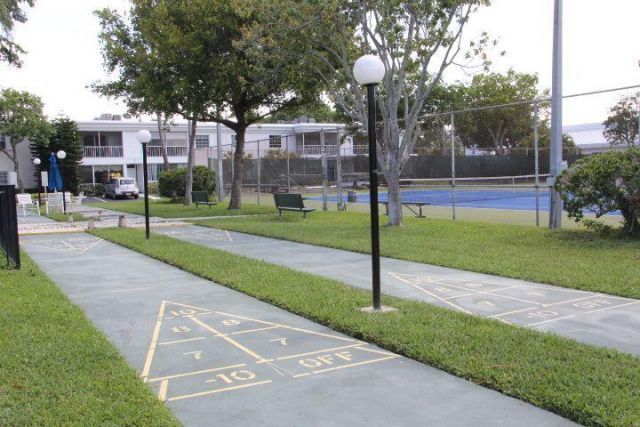 6219 Bay Club Drive, Unit 2, Fort Lauderdale, FL 33308 Photo