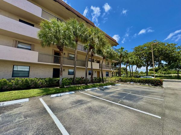 4930 E Sabal Palm Boulevard, Unit 107, Tamarac, FL 33319