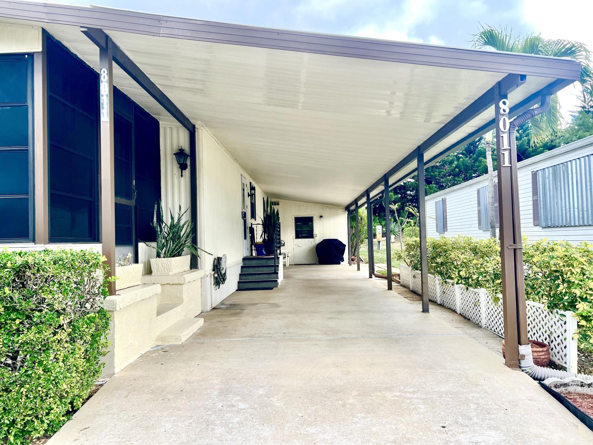 8011 SE Homestead Avenue, Hobe Sound, FL 33455 Photo