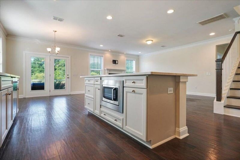 1309 Enfield Lane Photo 13