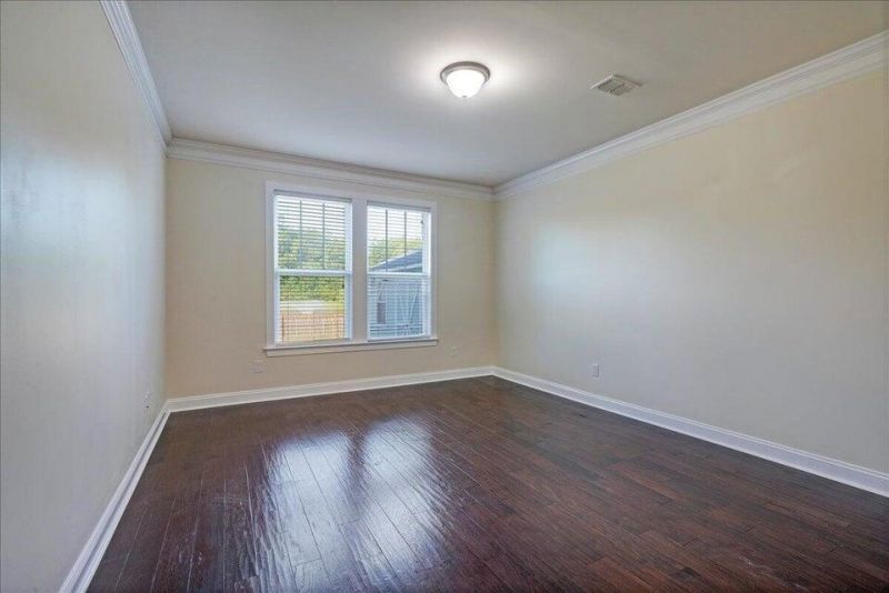 1309 Enfield Lane Photo 22