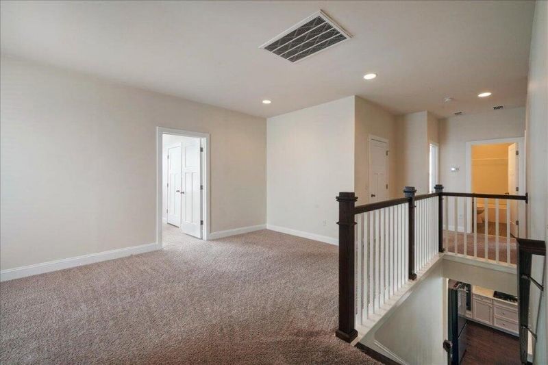 1309 Enfield Lane Photo 32