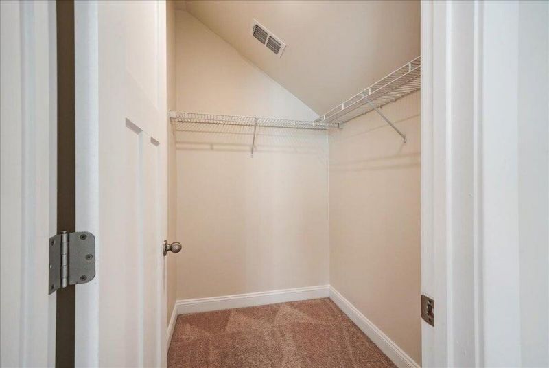 1309 Enfield Lane Photo 44
