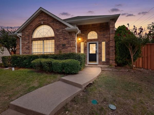 2702 Garden Springs Drive , Richardson, TX 75082