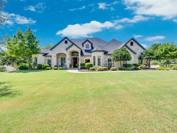 3840 Angela Court, Midlothian, TX 76065