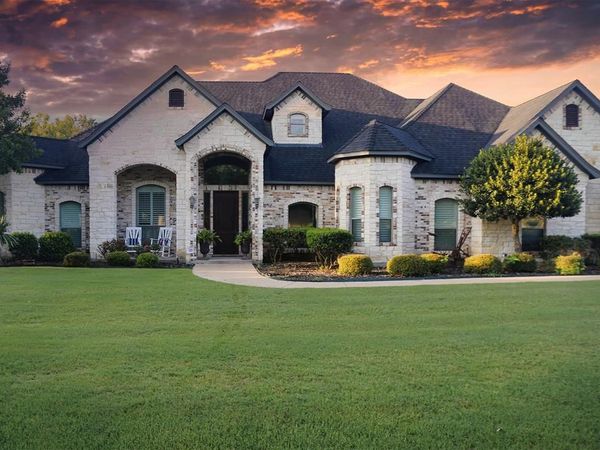 3840 Angela Court, Midlothian, TX 76065