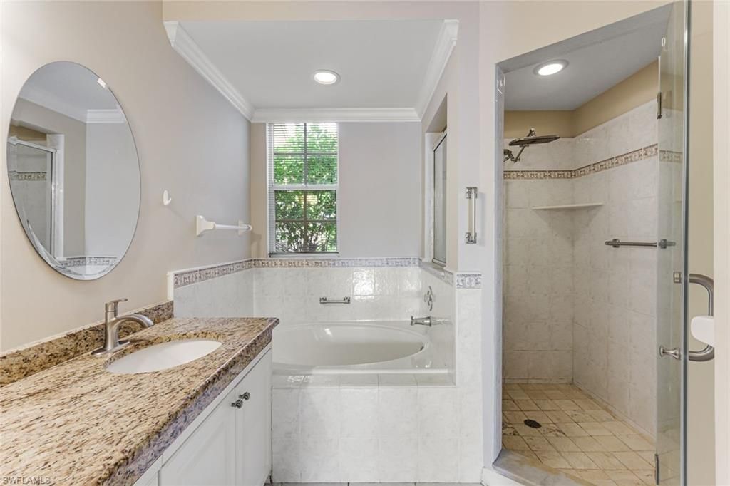 7756 Gardner Dr, Unit 102, Naples, FL 34108 Photo