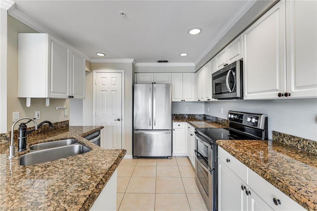 7756 Gardner Dr, Unit 102, Naples, FL 34108 Photo