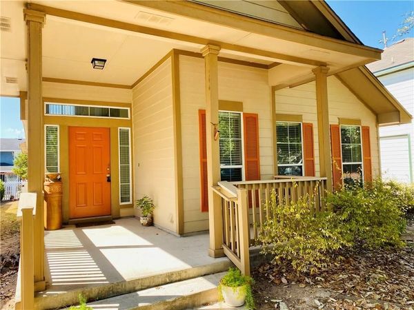 135 Strawn DR , Kyle, TX 78640