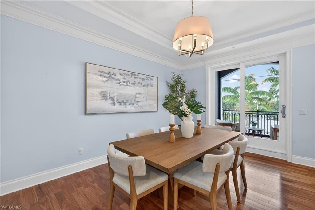 625 5th Ave S, Unit 302, Naples, FL 34102 Photo