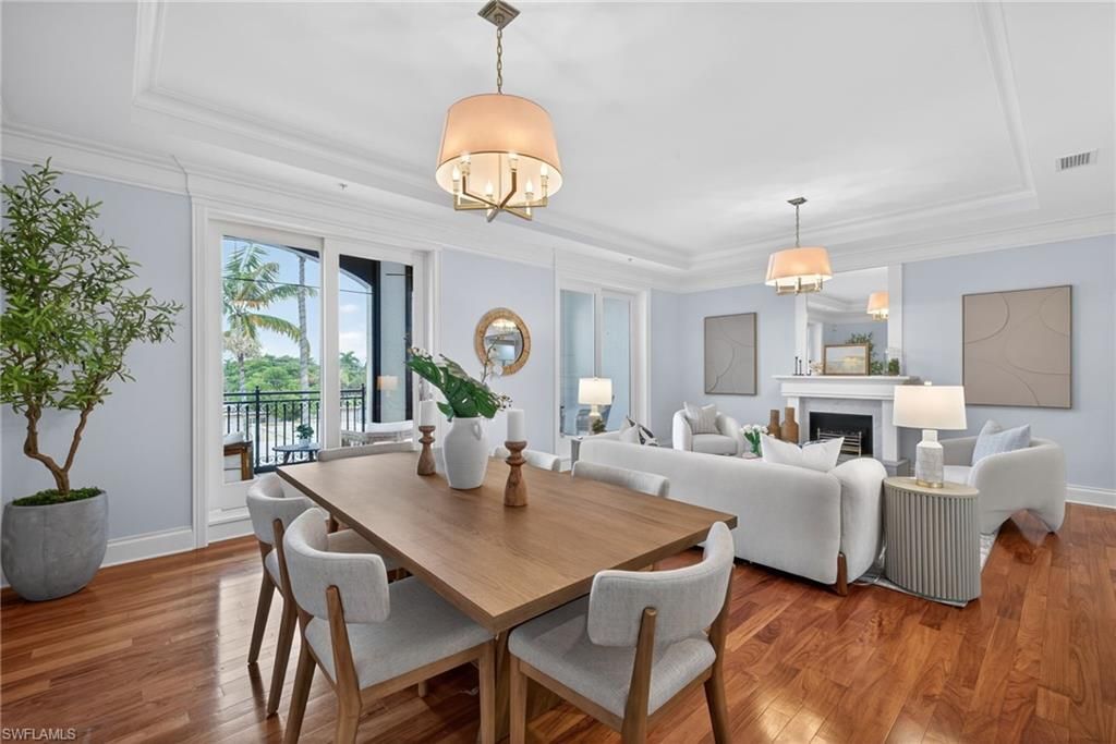 625 5th Ave S, Unit 302, Naples, FL 34102 Photo