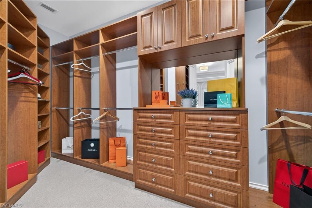 625 5th Ave S, Unit 302, Naples, FL 34102 Photo