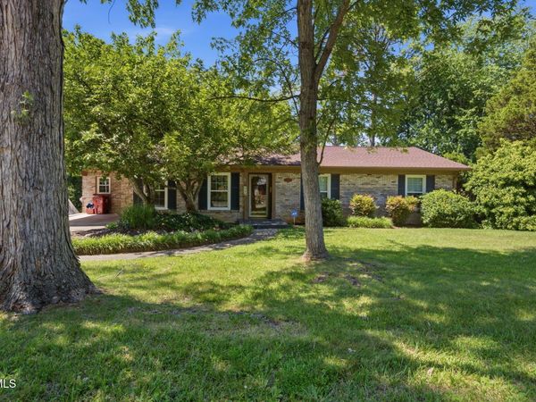 700 Rambling Road, Johnson City, TN 37604