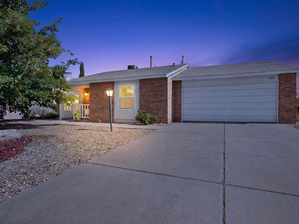 6305 Hawk Road NE, Rio Rancho, NM 87144
