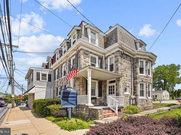116 E KING STREET, MALVERN, PA 19355