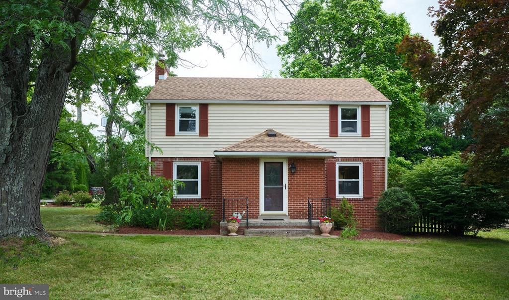 451 N MAIN STREET, CHALFONT, PA 18914
