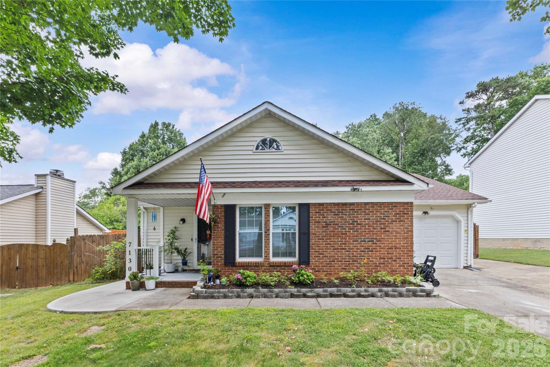 7130 Bluff Wood Cove, Charlotte, NC 28212 Main Photo