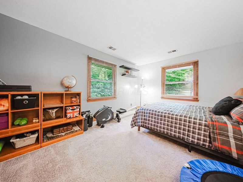 8015 Riverside Drive, Dublin, OH 43016 Photo 22