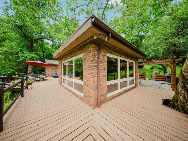 8015 Riverside Drive, Dublin, OH 43016 Photo 38