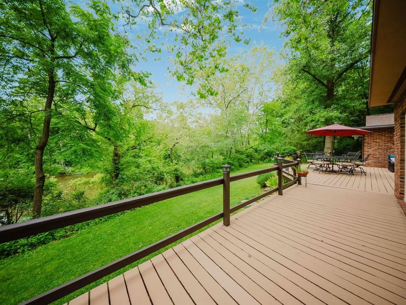 8015 Riverside Drive, Dublin, OH 43016 Photo 4