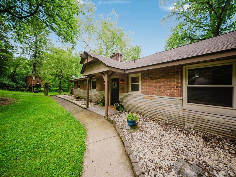 8015 Riverside Drive, Dublin, OH 43016 Photo 40