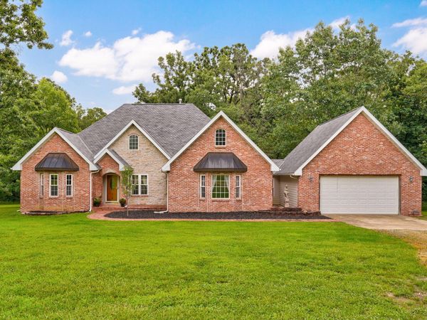 34 Englewood Lane , Buffalo, MO 65622